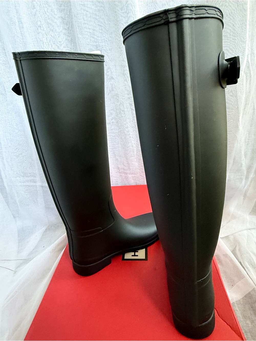 New! HUNTER Women’s Refined Tall Rain Boots | US 8 | UK 6 | EU 39 🖤☔️NEW! - Picture 3 of 10